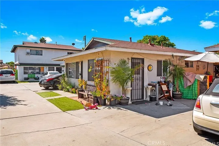 8612 Rose Street, Bellflower, California 90706