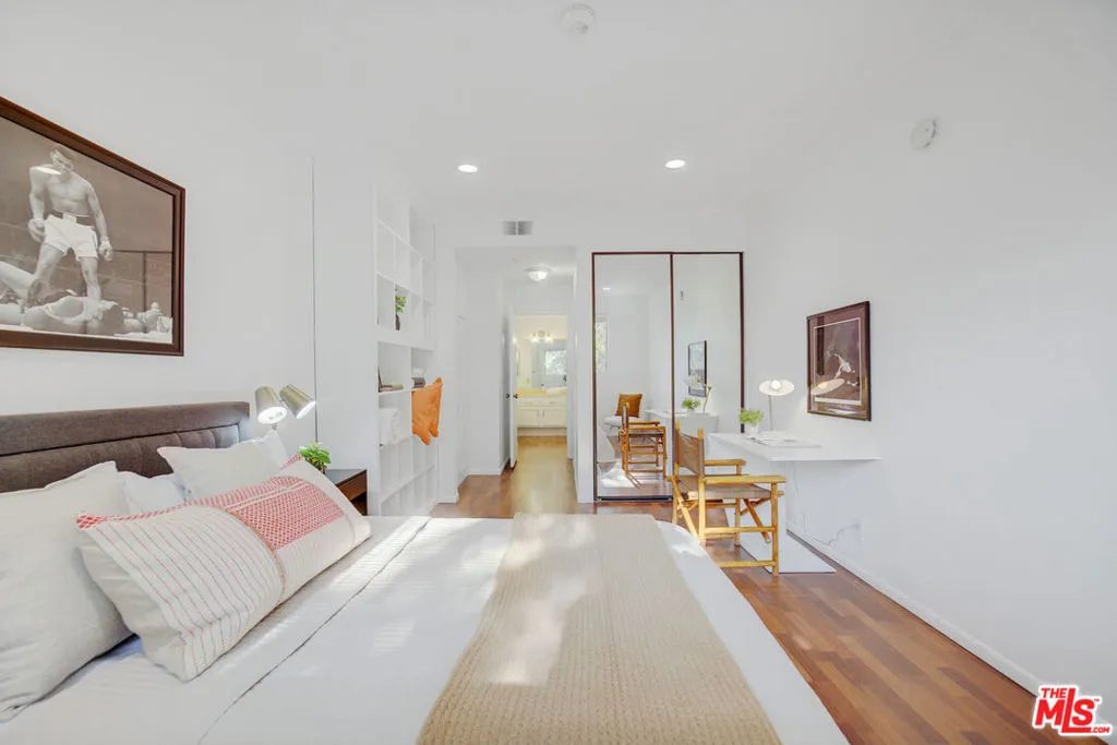 3480 Barham Boulevard 223, Los Angeles, California 90068 home-pic-6
