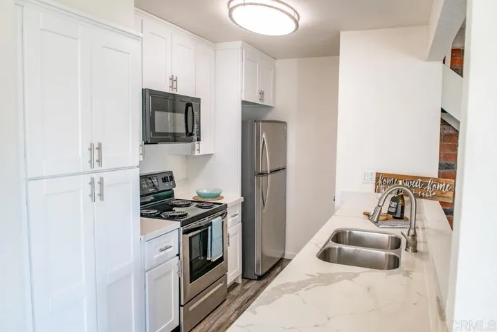 12107 Wintergreen Drive #3, Lakeside, California 92040