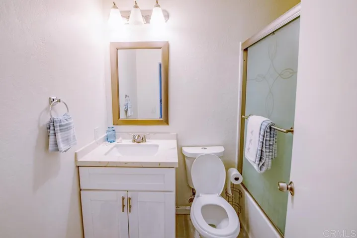 12107 Wintergreen Drive #3, Lakeside, California 92040