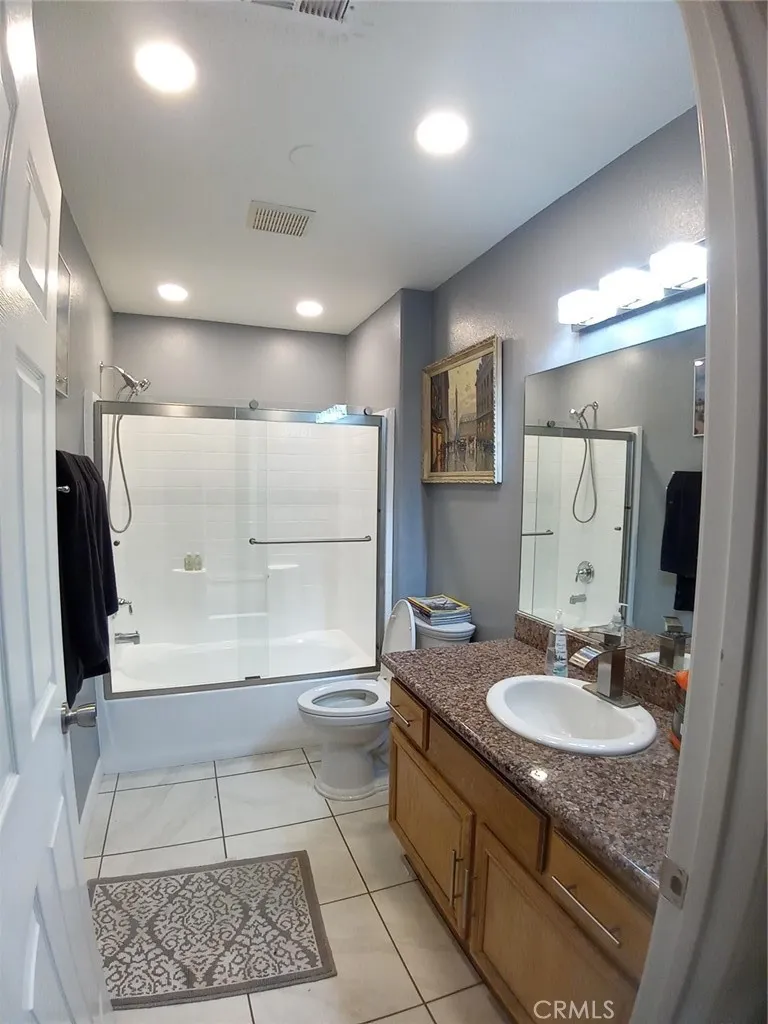 13330 E Avenue W, Pearblossom, California 93553 home-pic-14