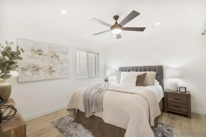 1127 Thomas Ave 12, San Diego, California 92109