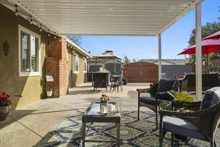 88-web-or-mls-UpmarketMedia-321Paj-71