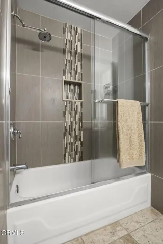 42-web-or-mls-Upmarketmedia_321Paj-116