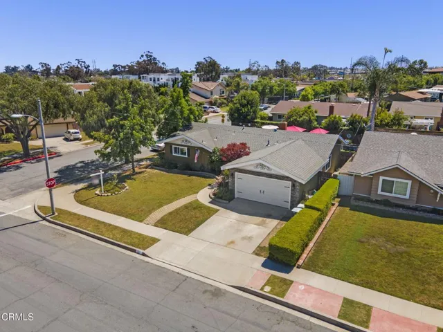 56-web-or-mls-Upmarketmedia_321Paj-aer-1