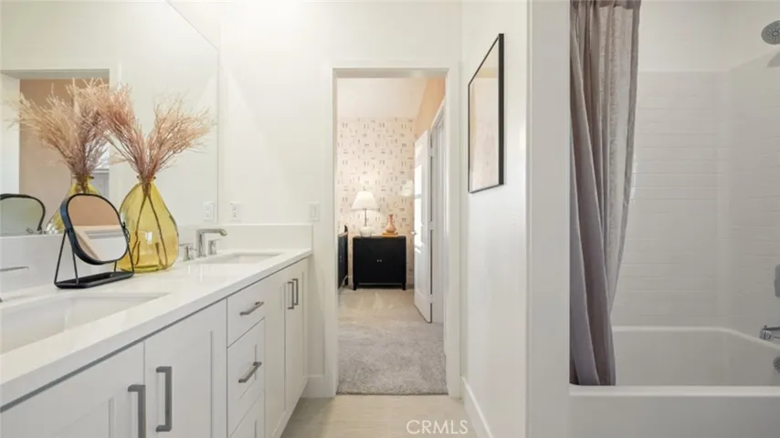 Photos shown are of model only- not actual homesite.