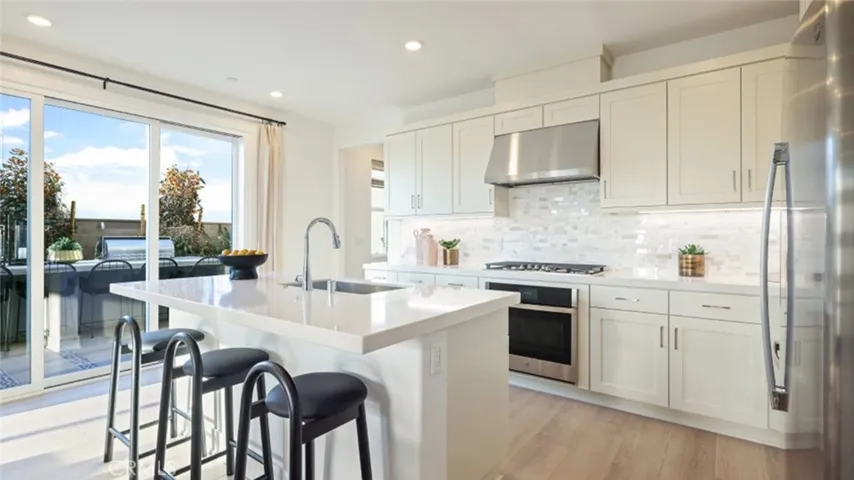 Photos shown are of model only- not actual homesite.