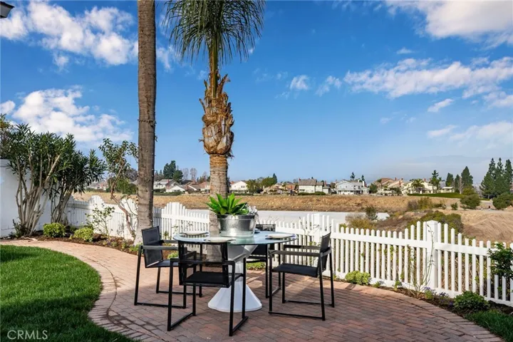 904 S Ridgecrest Circle, Anaheim Hills, California 92807