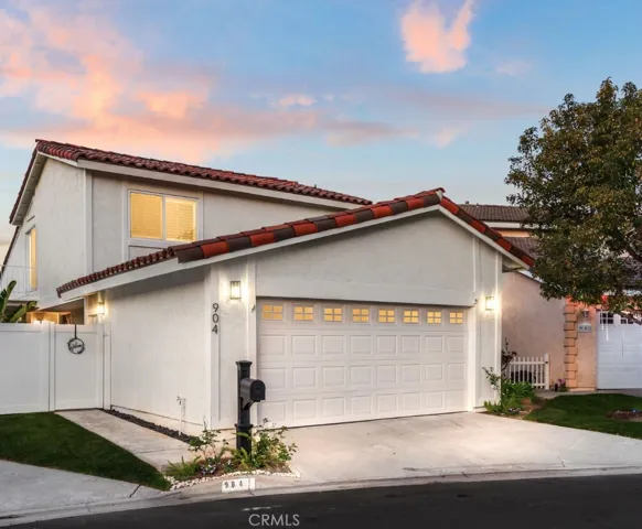 904 S Ridgecrest Circle, Anaheim Hills, California 92807