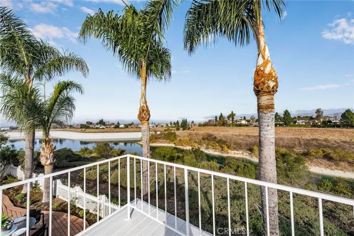 904 S Ridgecrest Circle, Anaheim Hills, California 92807