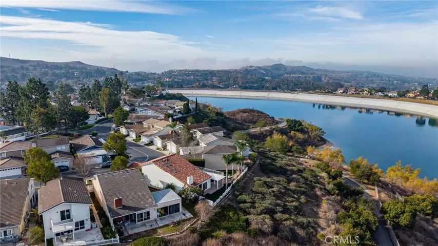 904 S Ridgecrest Circle, Anaheim Hills, California 92807