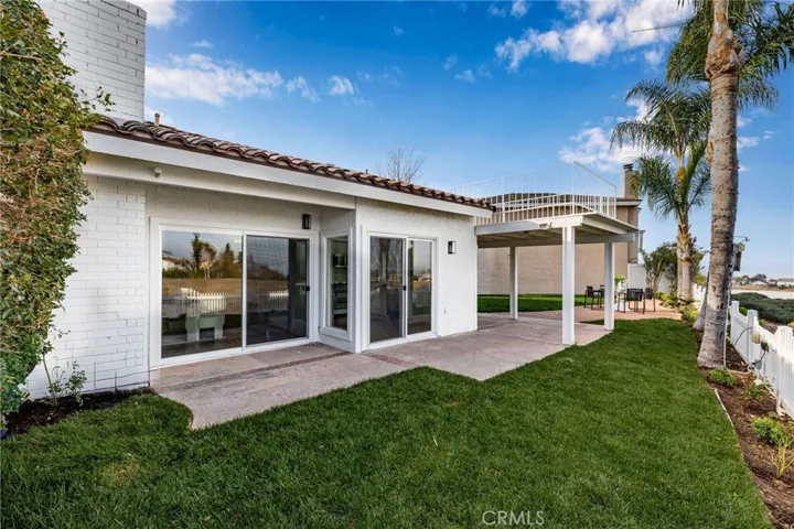 904 S Ridgecrest Circle, Anaheim Hills, California 92807