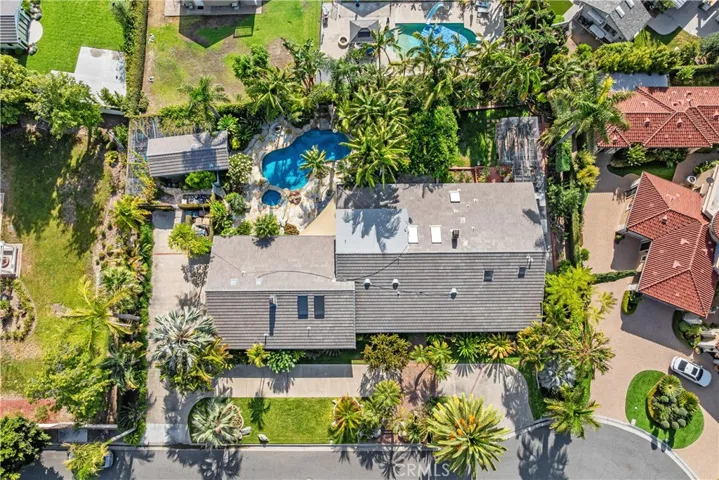 Aireal view of the home and Pool