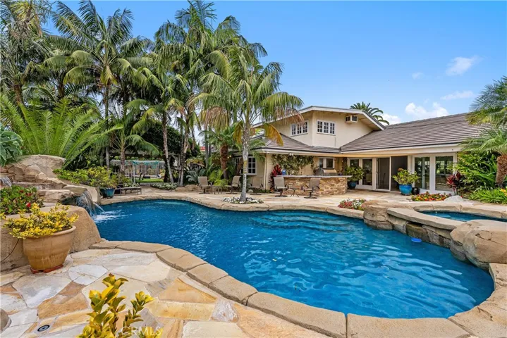 Another view of the pool