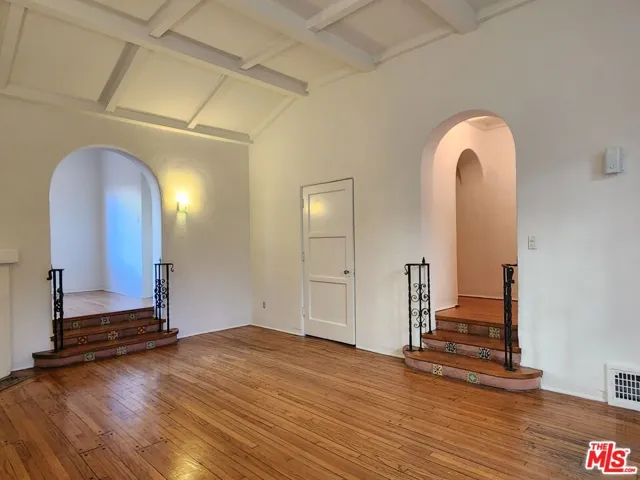 436 438 S Cochran Avenue 103, Los Angeles, California 90036