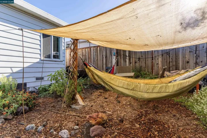 6062 Bernhard Ave, Richmond, California 94805