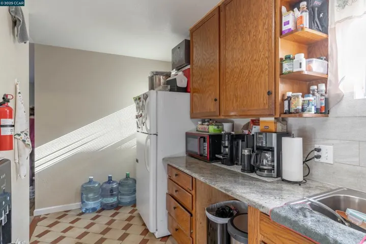 6062 Bernhard Ave, Richmond, California 94805