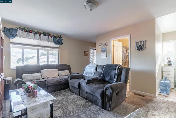 6062 Bernhard Ave, Richmond, California 94805