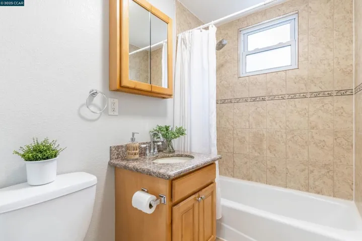 4087 La Colina Rd, El Sobrante, California 94803