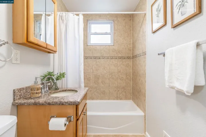 4087 La Colina Rd, El Sobrante, California 94803