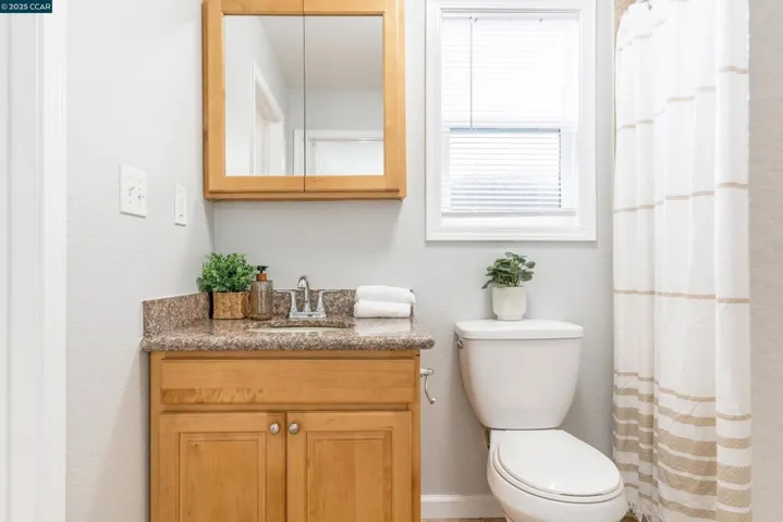 4087 La Colina Rd, El Sobrante, California 94803