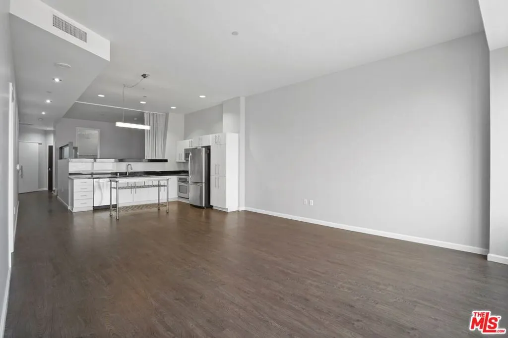 1100 Wilshire 3404, Los Angeles, California 90017 home-pic-13