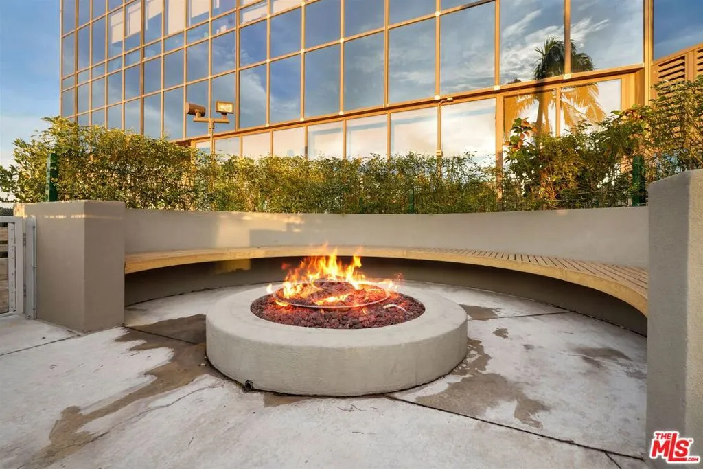 1100 Wilshire 3404, Los Angeles, California 90017 home-pic-42