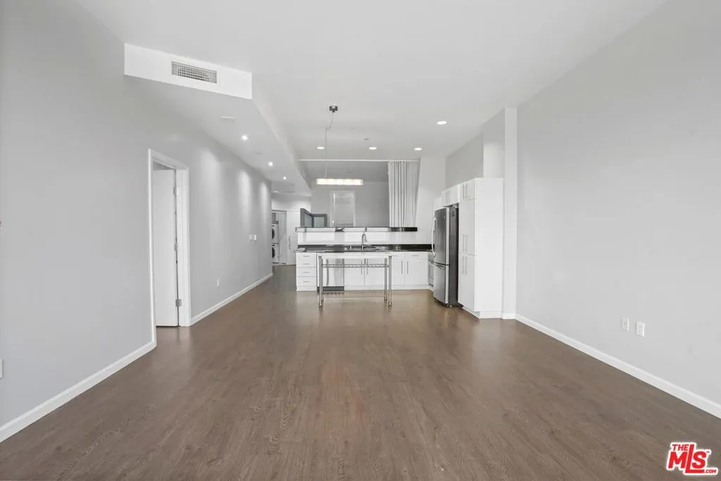 1100 Wilshire 3404, Los Angeles, California 90017 home-pic-14