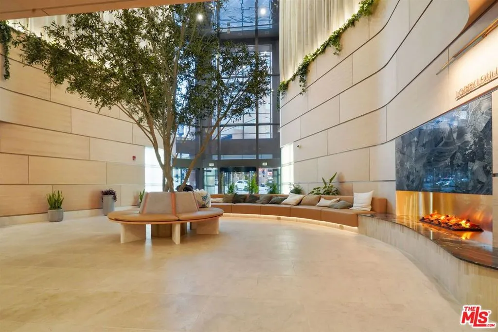 1100 Wilshire 3404, Los Angeles, California 90017 home-pic-45