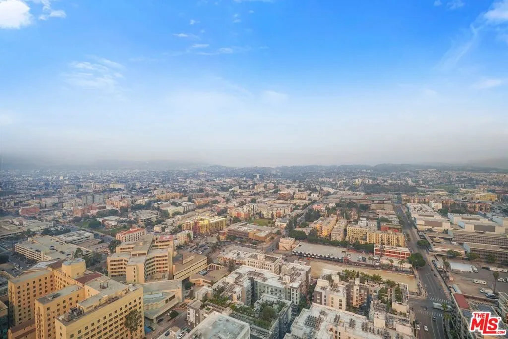 1100 Wilshire 3404, Los Angeles, California 90017 home-pic-49