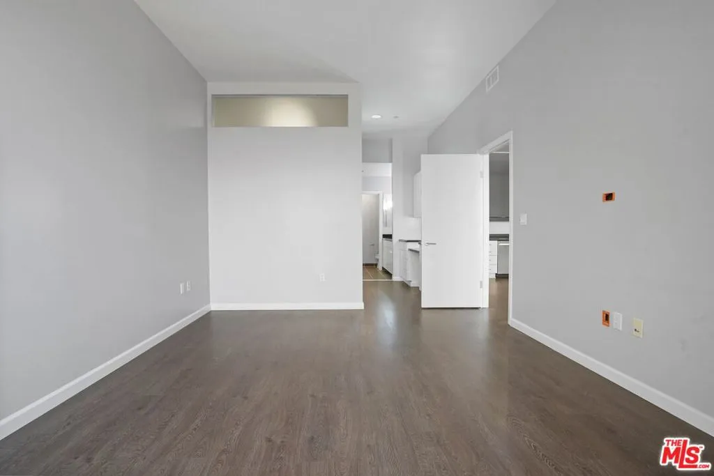 1100 Wilshire 3404, Los Angeles, California 90017 home-pic-23