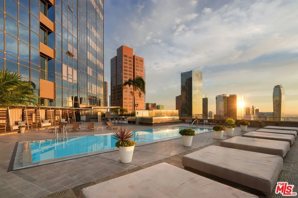 1100 Wilshire 3404, Los Angeles, California 90017 home-pic-44