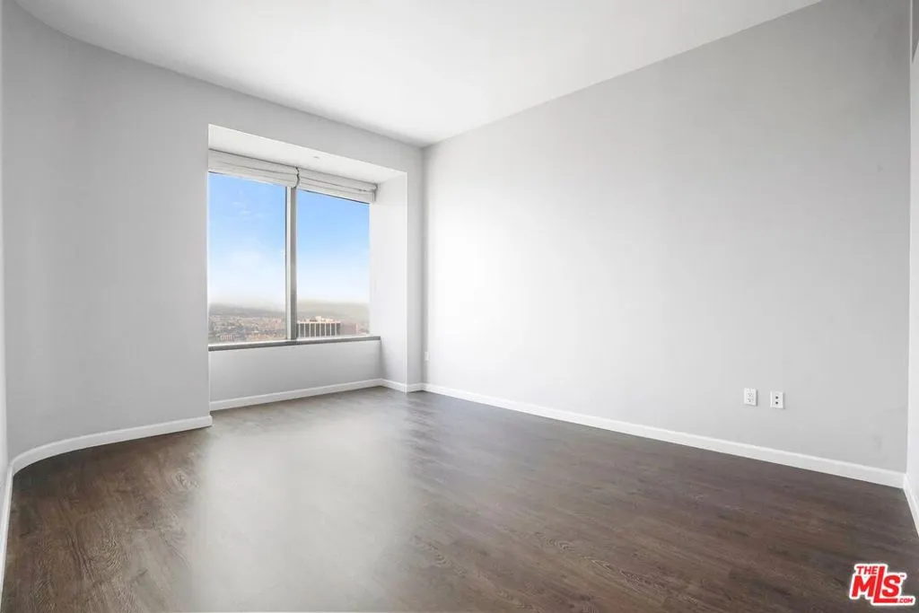1100 Wilshire 3404, Los Angeles, California 90017 home-pic-21