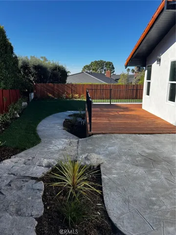 Side door entrance