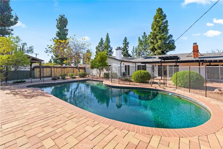 10500 Yolanda Avenue, Porter Ranch, California 91326
