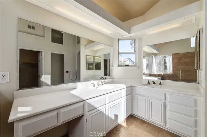 21071 Ashley Lane, Lake Forest, California 92630