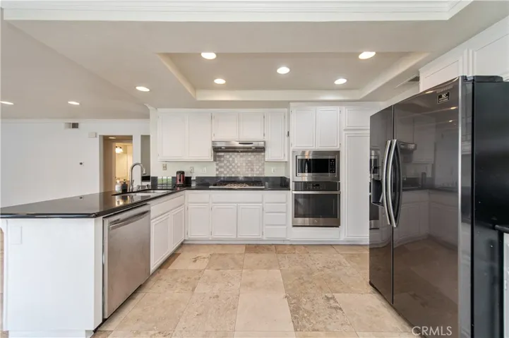 21071 Ashley Lane, Lake Forest, California 92630