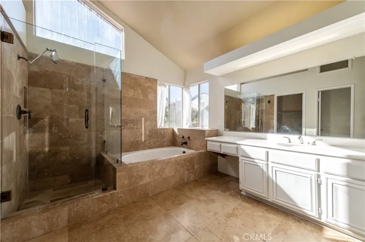 21071 Ashley Lane, Lake Forest, California 92630