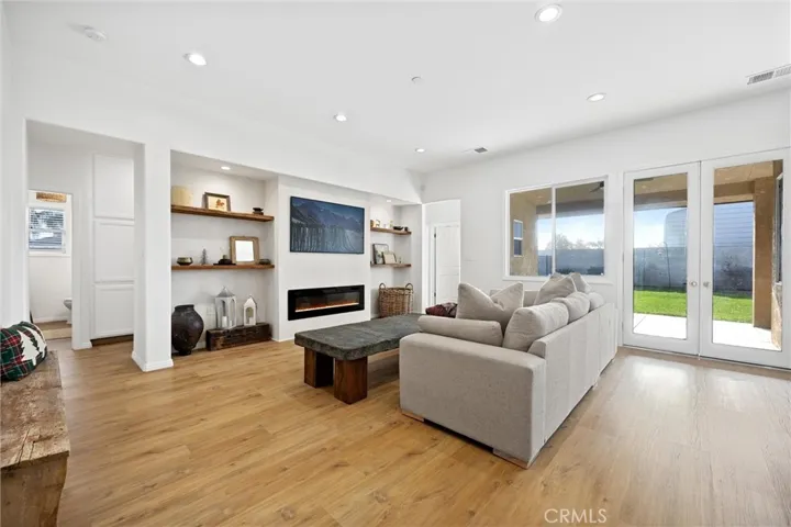 2925 Redwood Hill Court, Bakersfield, California 93314