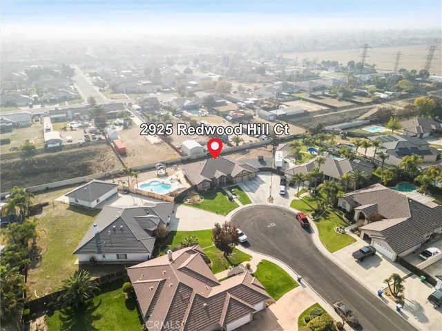 2925 Redwood Hill Court, Bakersfield, California 93314