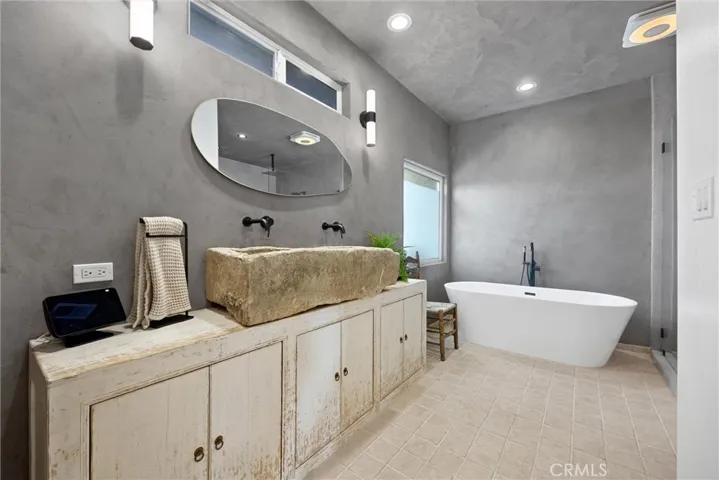 2925 Redwood Hill Court, Bakersfield, California 93314
