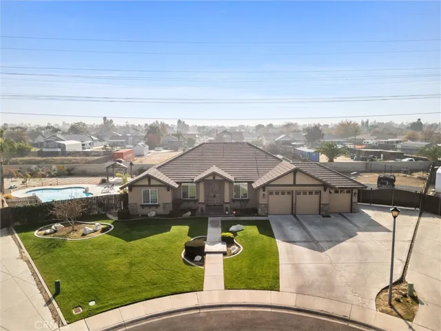 2925 Redwood Hill Court, Bakersfield, California 93314
