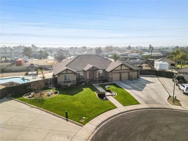 2925 Redwood Hill Court, Bakersfield, California 93314