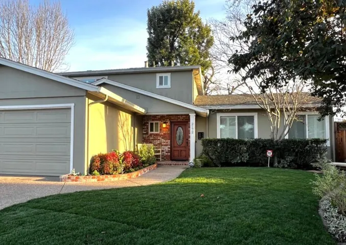 2172 Camino Brazos