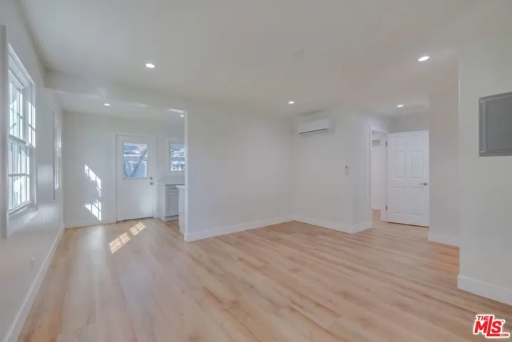 8356 Kittyhawk Avenue, Los Angeles, California 90045