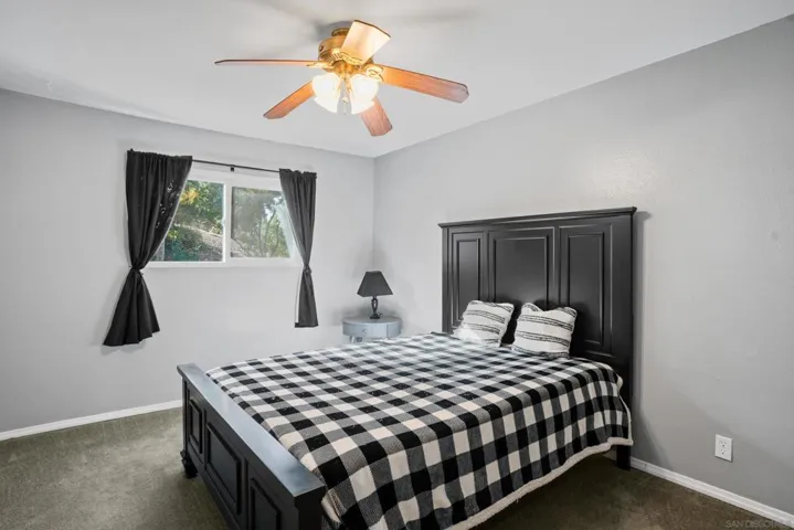 11253 Via Madonna, Santee, California 92071