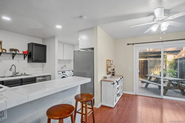 11253 Via Madonna, Santee, California 92071