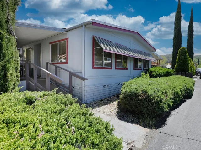 400 Sulphur Bank Drive 94, Clearlake Oaks, California 95423