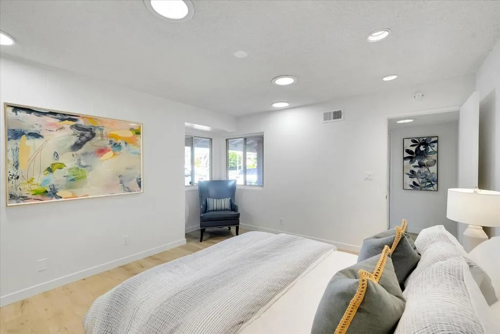 5930 Wilkinson Avenue, Valley Village, California 91607 home-pic-10