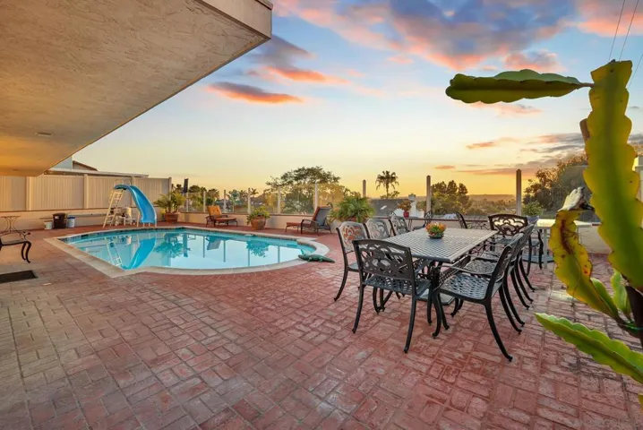 6240 Bernadette Ln, San Diego, California 92120